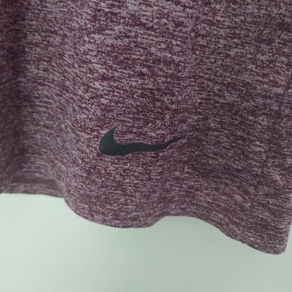 Burgundy NIKE Dri-Fit Scoopneck Tee (S) - Picture 3 of 3